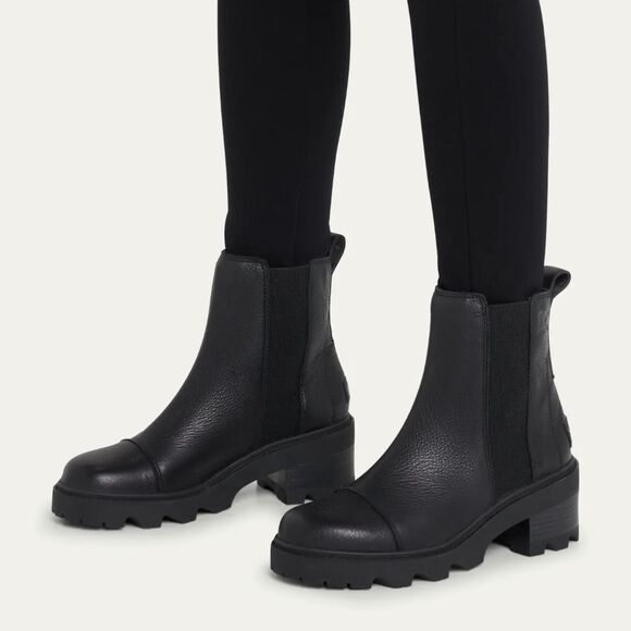 Sorel  Joan Now Black Leather Textured Chelsea Booties Sz 9 - Picture 1 of 10